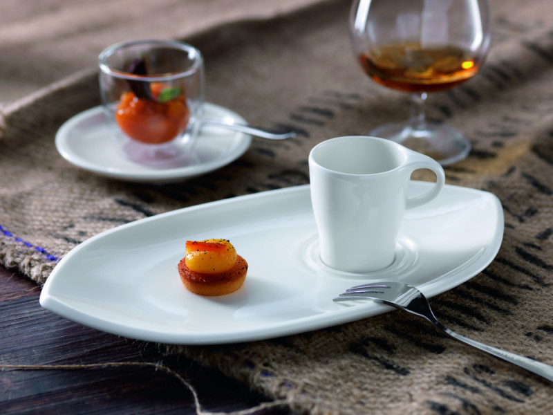 Sous-tasse à thé / déjeuner gourmand ovale ivoire porcelaine 29 cm Artesano Villeroy & Boch