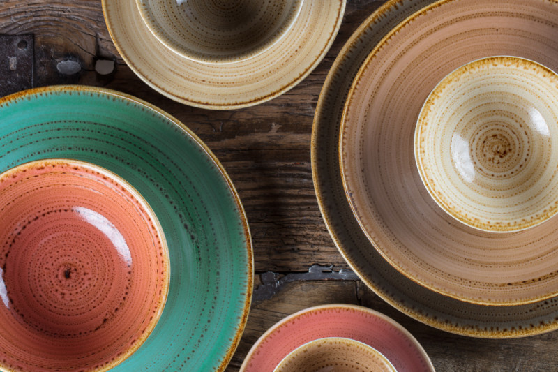 Assiette coupe plate rond beige porcelaine vitrifiée Ø 17,9 cm Twirl Rak
