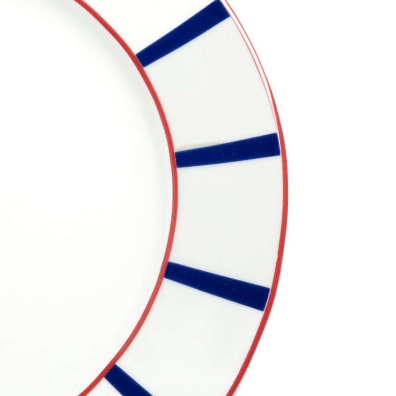 Assiette plate avec aile blanc porcelaine Ø 24 cm Ama Accolade